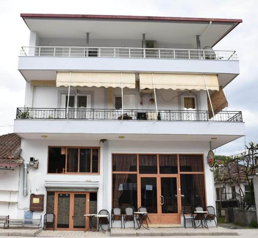 Giorgio Gest House Lägenhet Përmet Exteriör bild